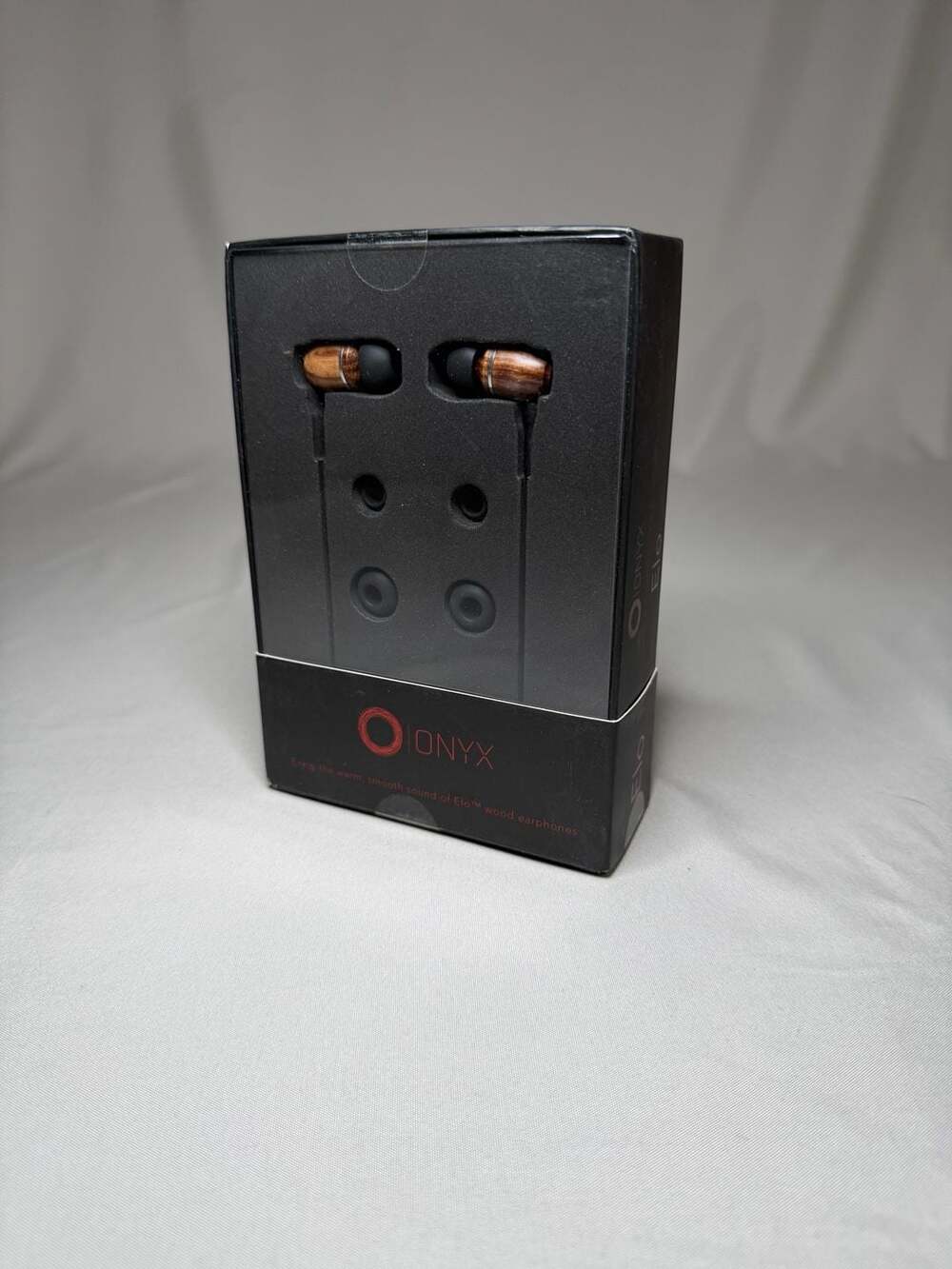 Onyx Elo Genuine Wood Wired In-Ear Headphones (brown)